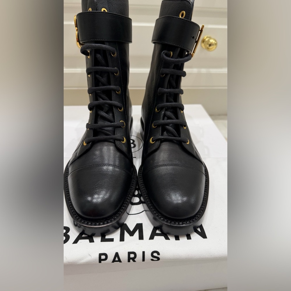 Balmain Black Leather Combat Boots with Gold B Symbol; Size 35; Brand New in Box - Picture 4 of 10